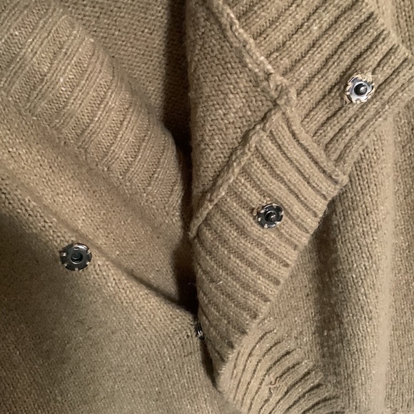 Sleeveless oversized cardigan - Picture 6 of 8